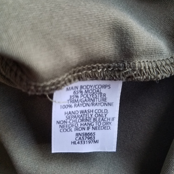 Chelse 28 Ssleeveless Top Modal Blend Olive Green Size Small - Picture 9 of 10